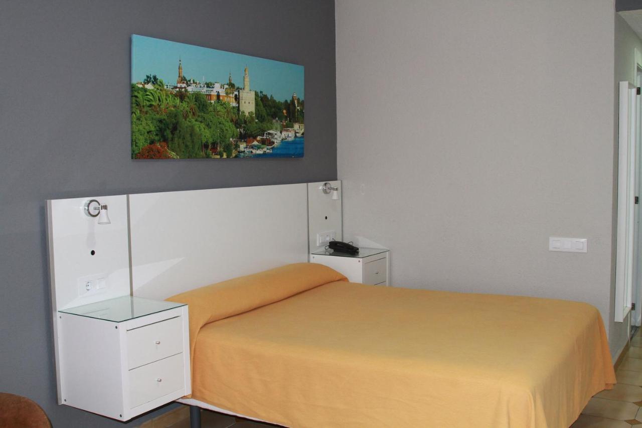 סביליה Apartamentos Resitur מראה חיצוני תמונה