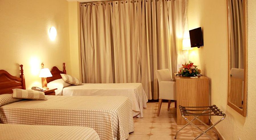 סביליה Apartamentos Resitur מראה חיצוני תמונה