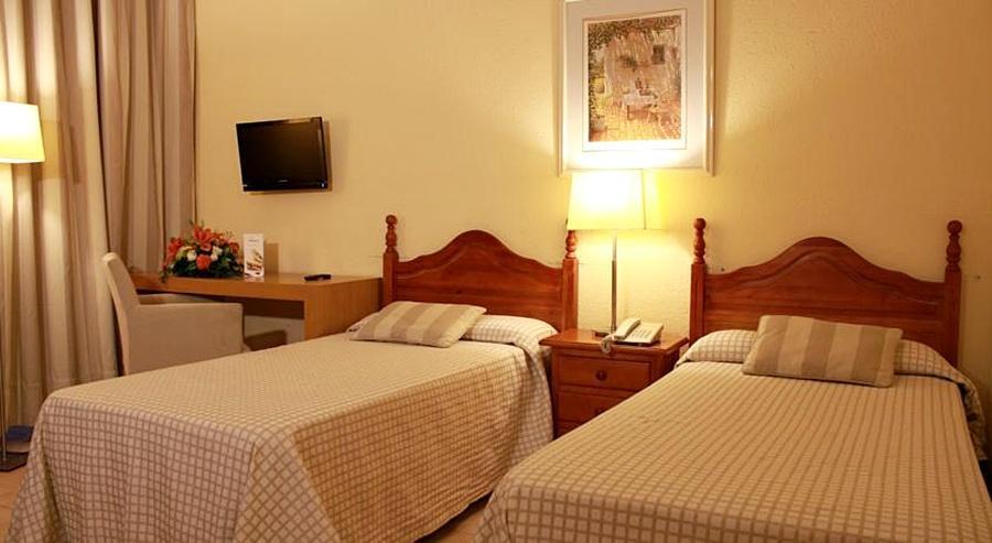 סביליה Apartamentos Resitur מראה חיצוני תמונה
