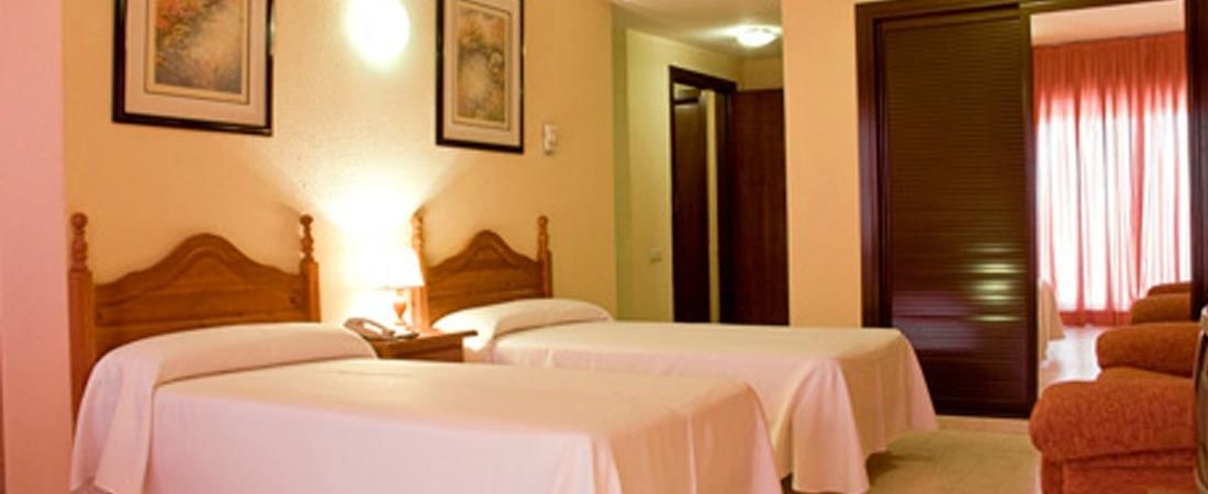 סביליה Apartamentos Resitur מראה חיצוני תמונה