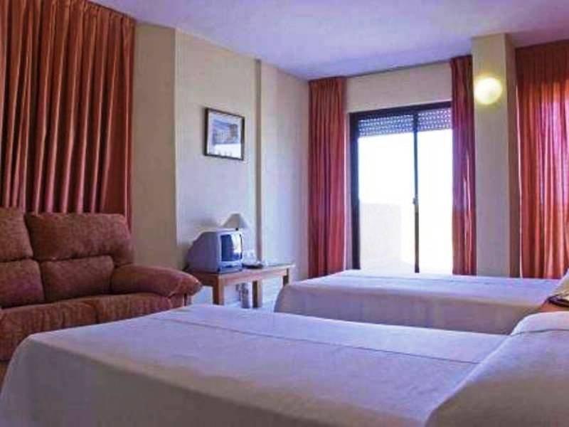 סביליה Apartamentos Resitur מראה חיצוני תמונה