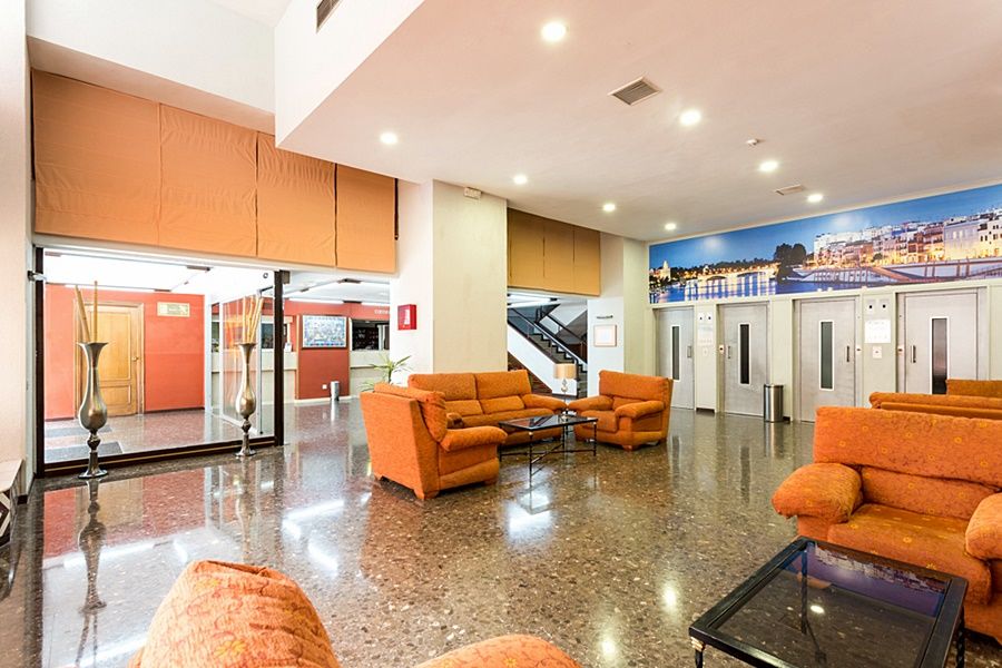 סביליה Apartamentos Resitur מראה חיצוני תמונה